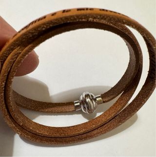 Bracciale Amen in pelle con chiusura magnetica