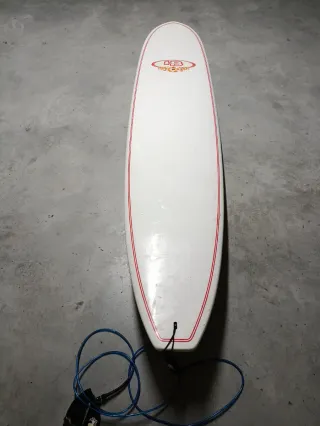 Tabla de surf con funda