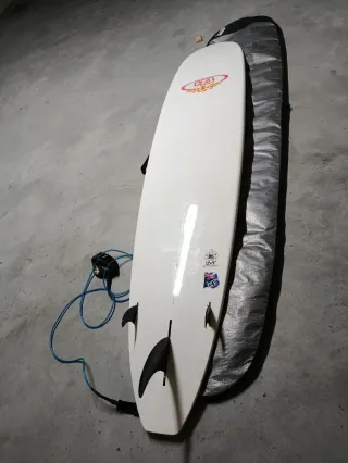 Tabla de surf con funda