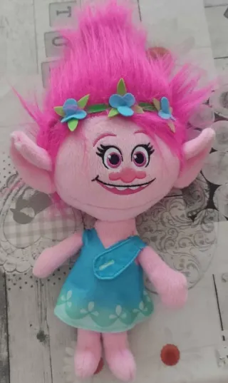 Muñeca Princesa Poppy Troll parlanchina