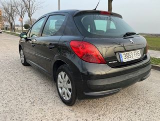 Peugeot 207 2007