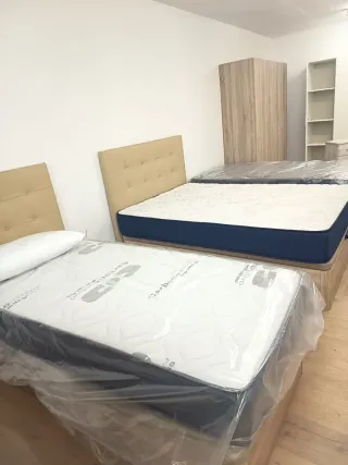 Canapé y Colchón Negro/Blanco