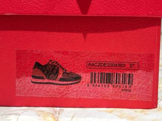 Zapatillas CAROLINA HERRERA N. 37