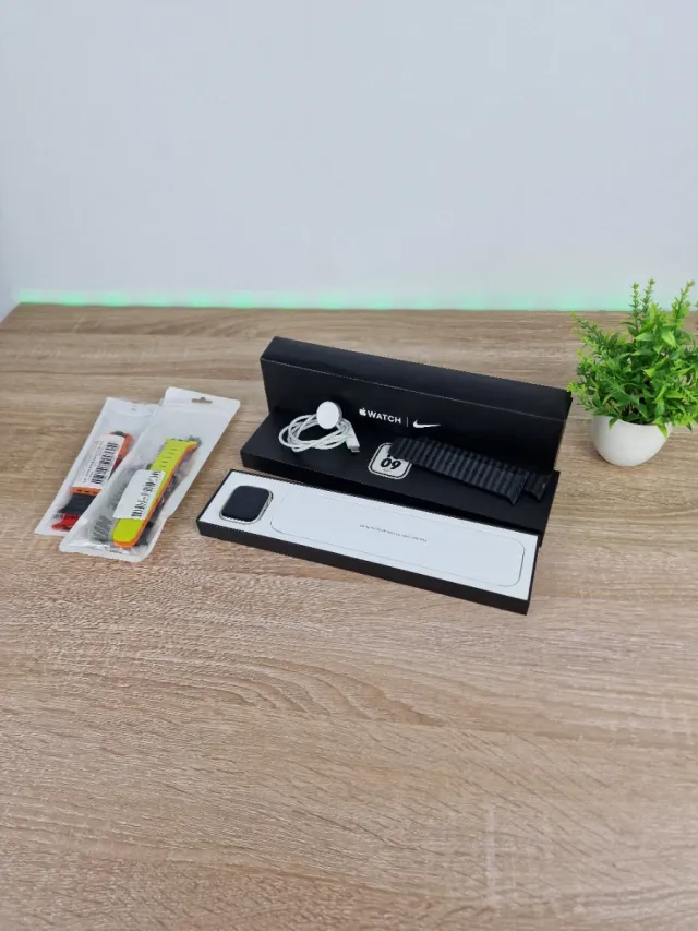 Apple Watch Series 7 Nike Negro