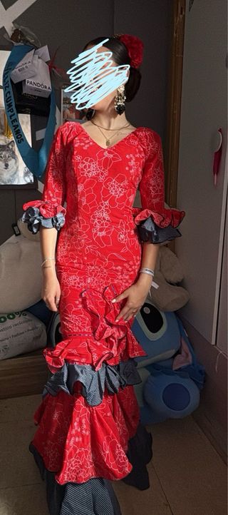 Vestido de flamenca rojo con lunares