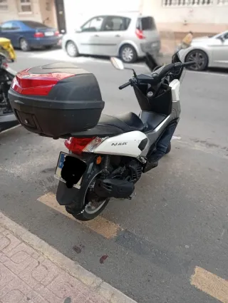 Yamaha Nmax 125cc 2018 - 14.000 km