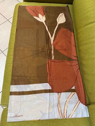 Foulard Laura Biagiotti vintage floreale