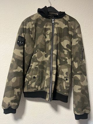 Chaqueta militar camuflaje