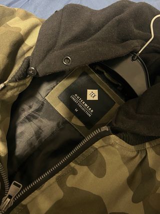 Chaqueta militar camuflaje