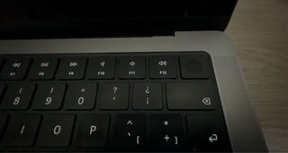 MacBook Pro 14” M1Pro 16RAM 512GB SSD Batería 91%