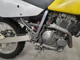 Suzuki 250 Enduro Moto