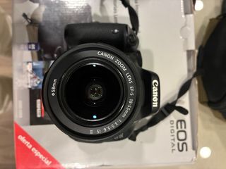 Cámara Canon EOS 600D + Bolso