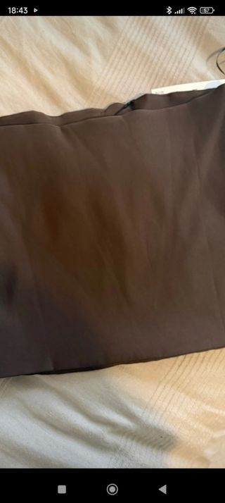 Top Zara Marrón con Flor