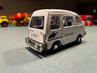 Lotto modellini auto varie