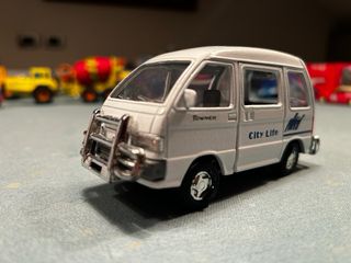 Lotto modellini auto varie