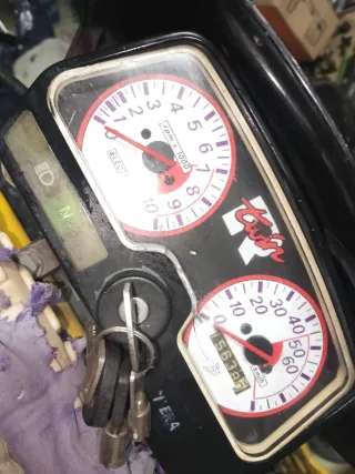 Moto Gilera R twin 6v Enduro con documentación