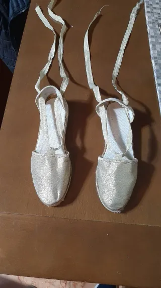 Alpargatas Fallera Talla 37 Doradas