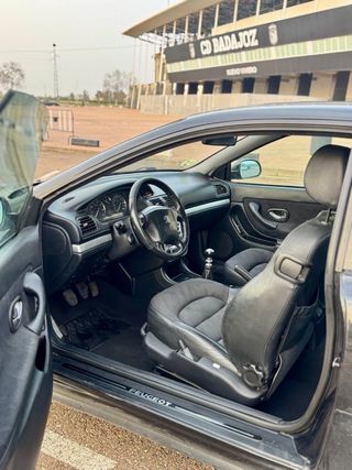 Peugeot 406 2004