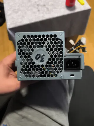 Fuente de Alimentación HP 240W