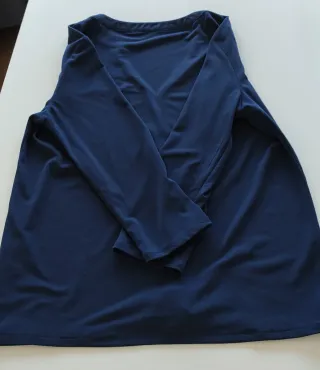 Camiseta azul manga larga talla 42