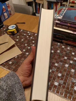 Libro,1 ED, Bajo tierra seca