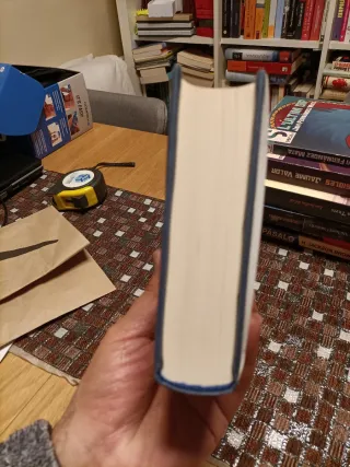Libro,1 ED, Bajo tierra seca