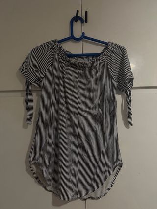 Camisa Rayas Blanca y Negra