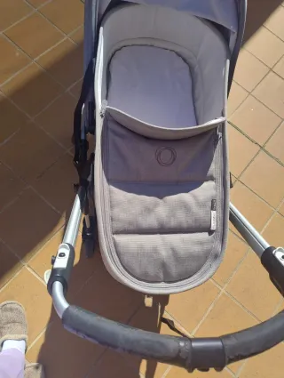 Bugaboo Bee 3 Silla de Paseo + Capazo