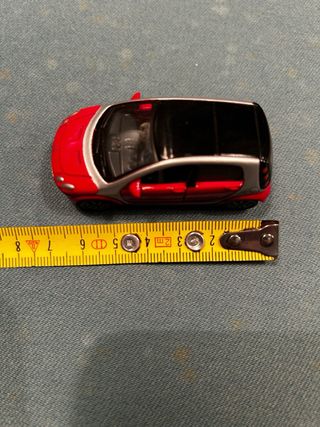 2 modellini Smart rossi