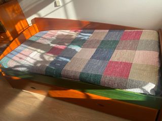 Cama de madera