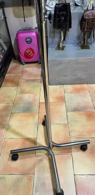 Perchero Metálico Espiral