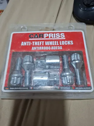 TORNILLOS ANTIRROBO PARA RUEDAS NUEVOS