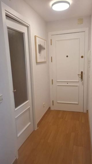 Piso en alquiler en Valdeacederas en Madrid