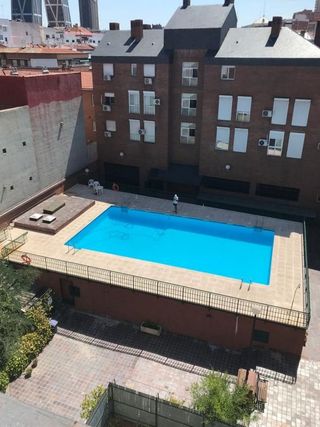 Piso en alquiler en Valdeacederas en Madrid