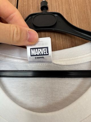 Camiseta Supreme Spiderman Talla XL (blanco)