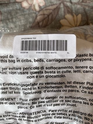 Camiseta Supreme Spiderman Talla XL (blanco)