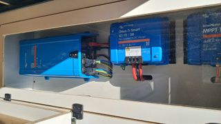 Camper automática seminueva - Viajar y dormir 4