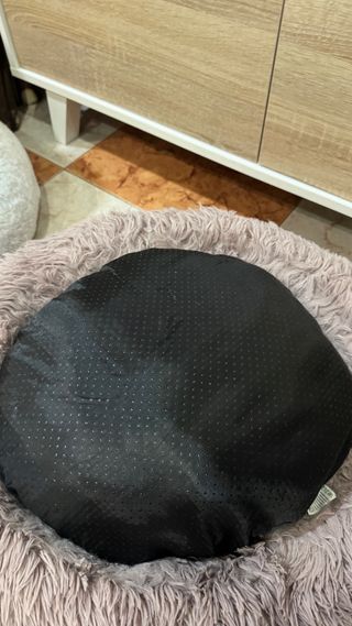 Cama peluda para perro Flamingo