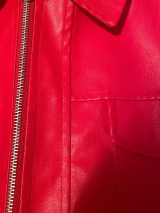 Chaqueta Roja Talla M - A Estrenar