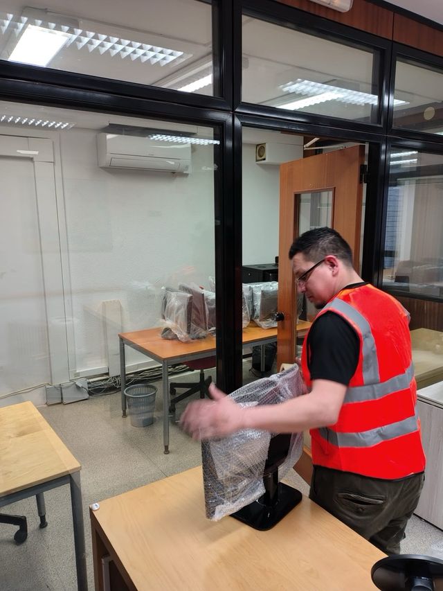 MUDANZAS DE OFICINAS