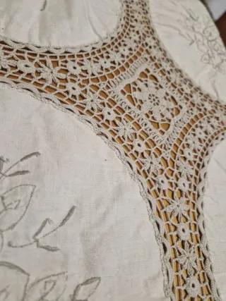 Mantel de ganchillo con flores