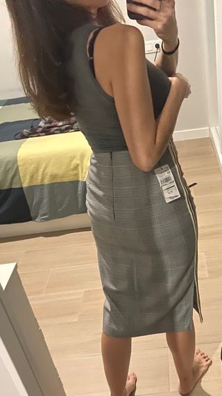 Falda midi cuadros Mango