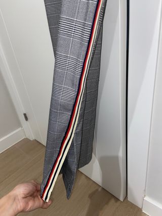 Falda midi cuadros Mango