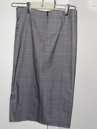 Falda midi cuadros Mango