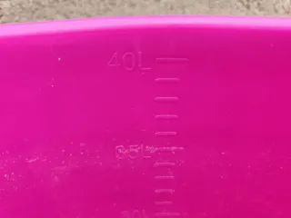 Conjunto de 2 cubos flexibles (gris y rosa)