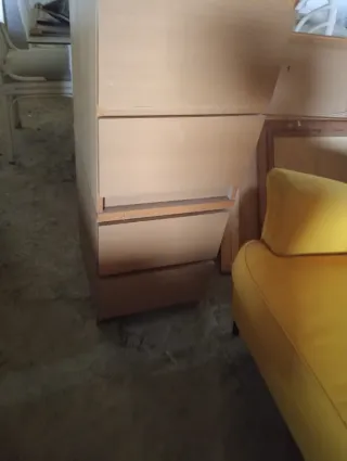 2 Mesitas de Noche Ikea Madera
