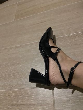 Zapatos Zara tacón negros charol