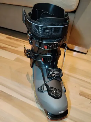 Botas esquí de travesía.La Sportiva Vanguard 26,5