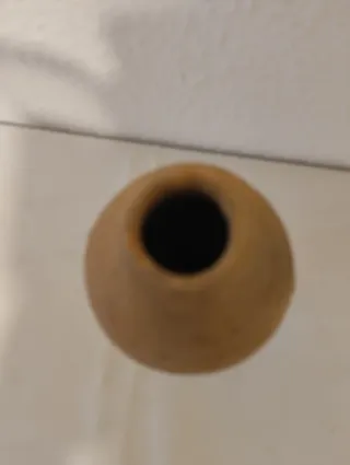 Botija de barro antigua