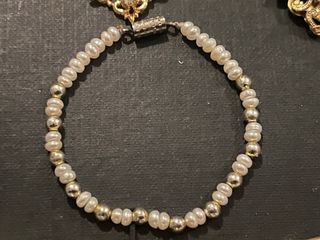 Conjunto Aderezo Fallera Niña Oro y Perlas